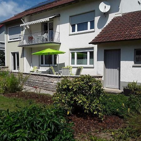 Aichstetten Freundliche Ferienwohnung Mit Grosser Terasse מראה חיצוני תמונה